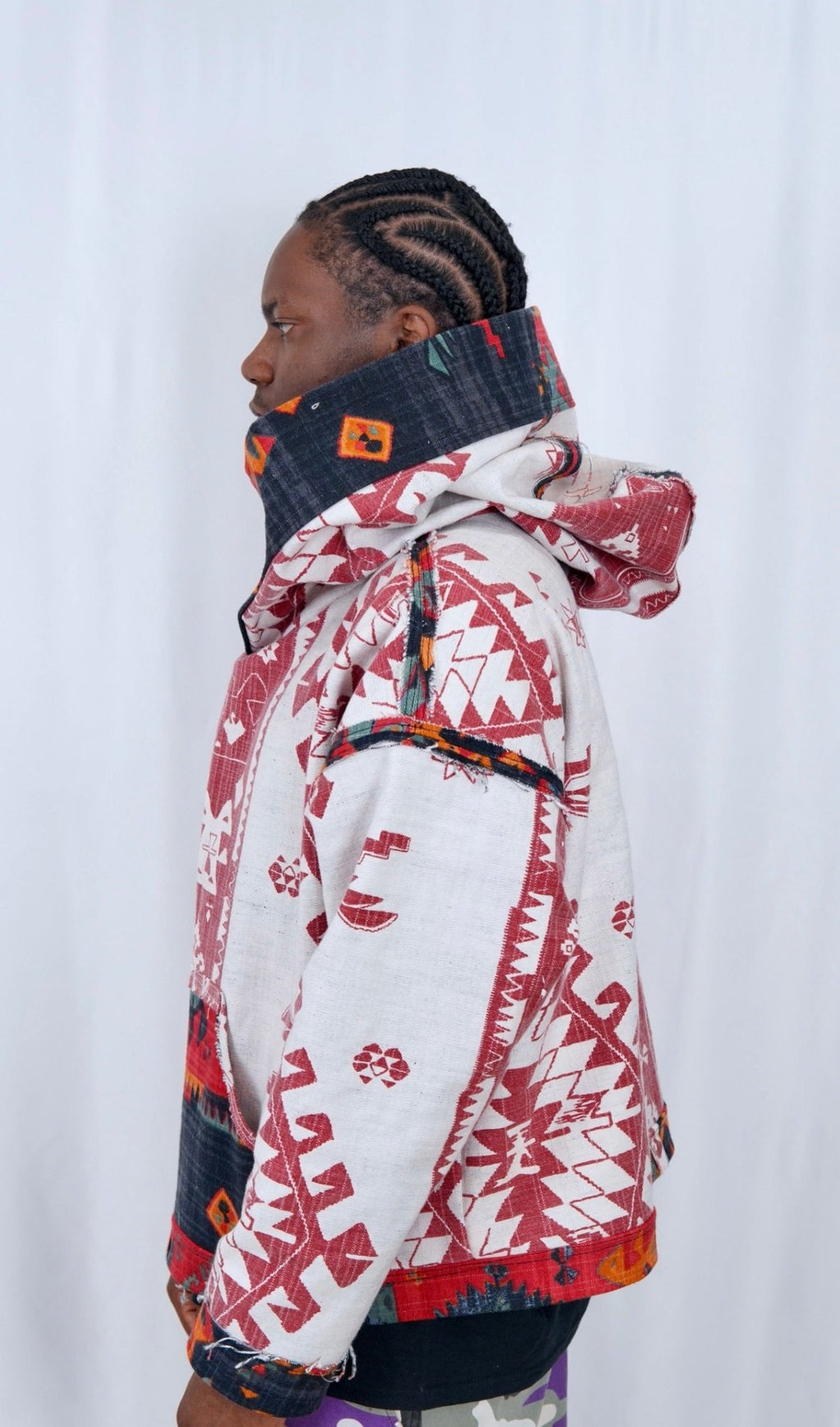 540 The Red Relic - Maison Habit