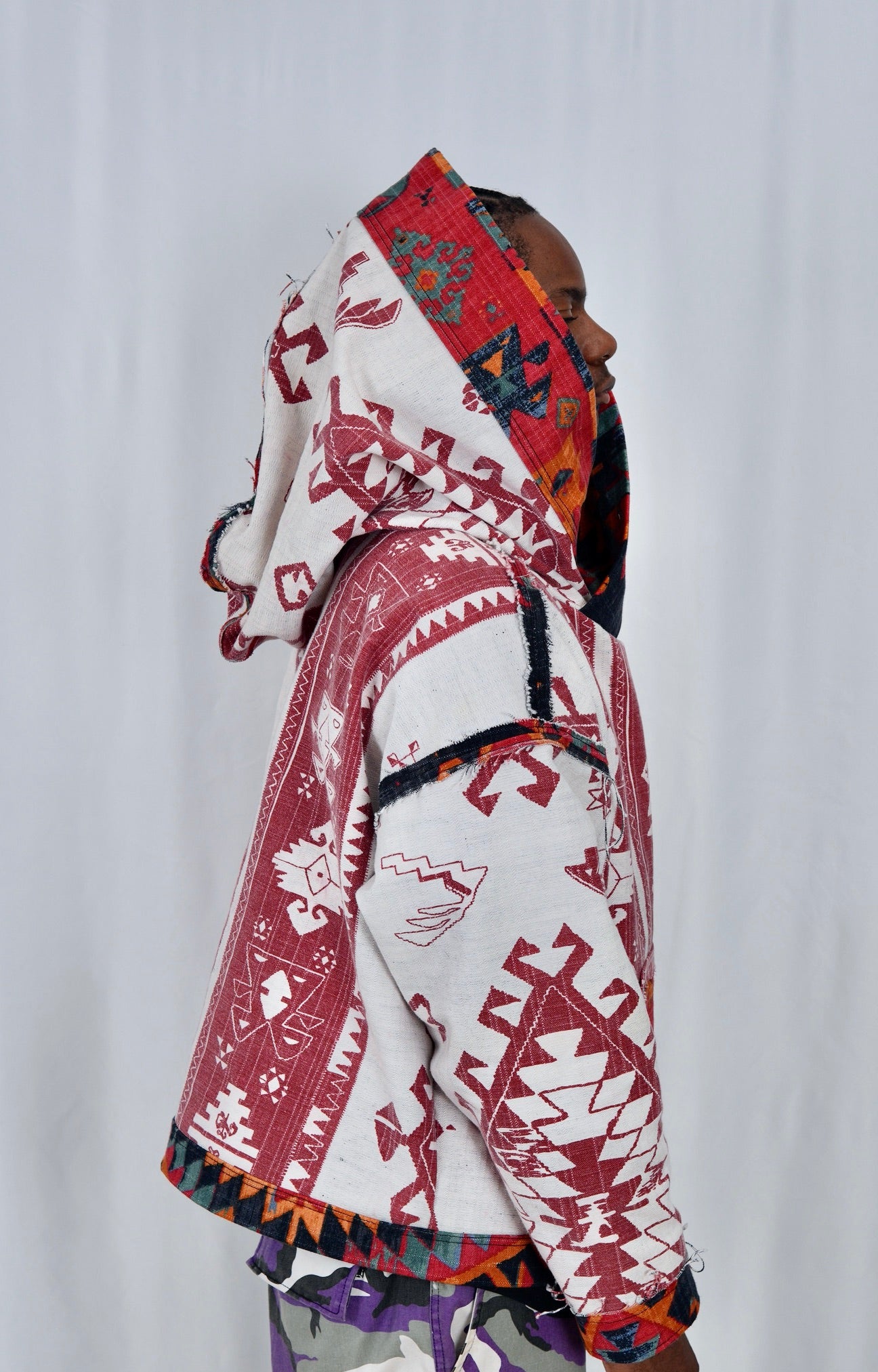 540 The Red Relic - Maison Habit