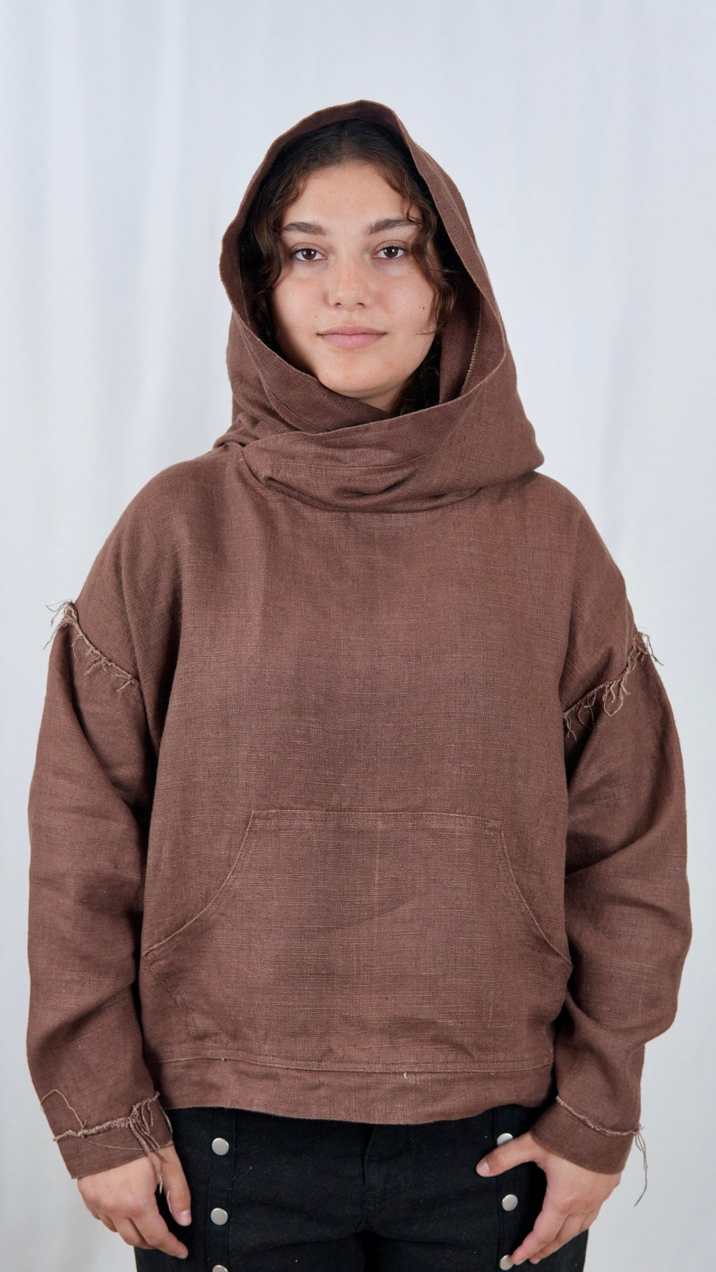 540 Chocolate Linen - Maison Habit