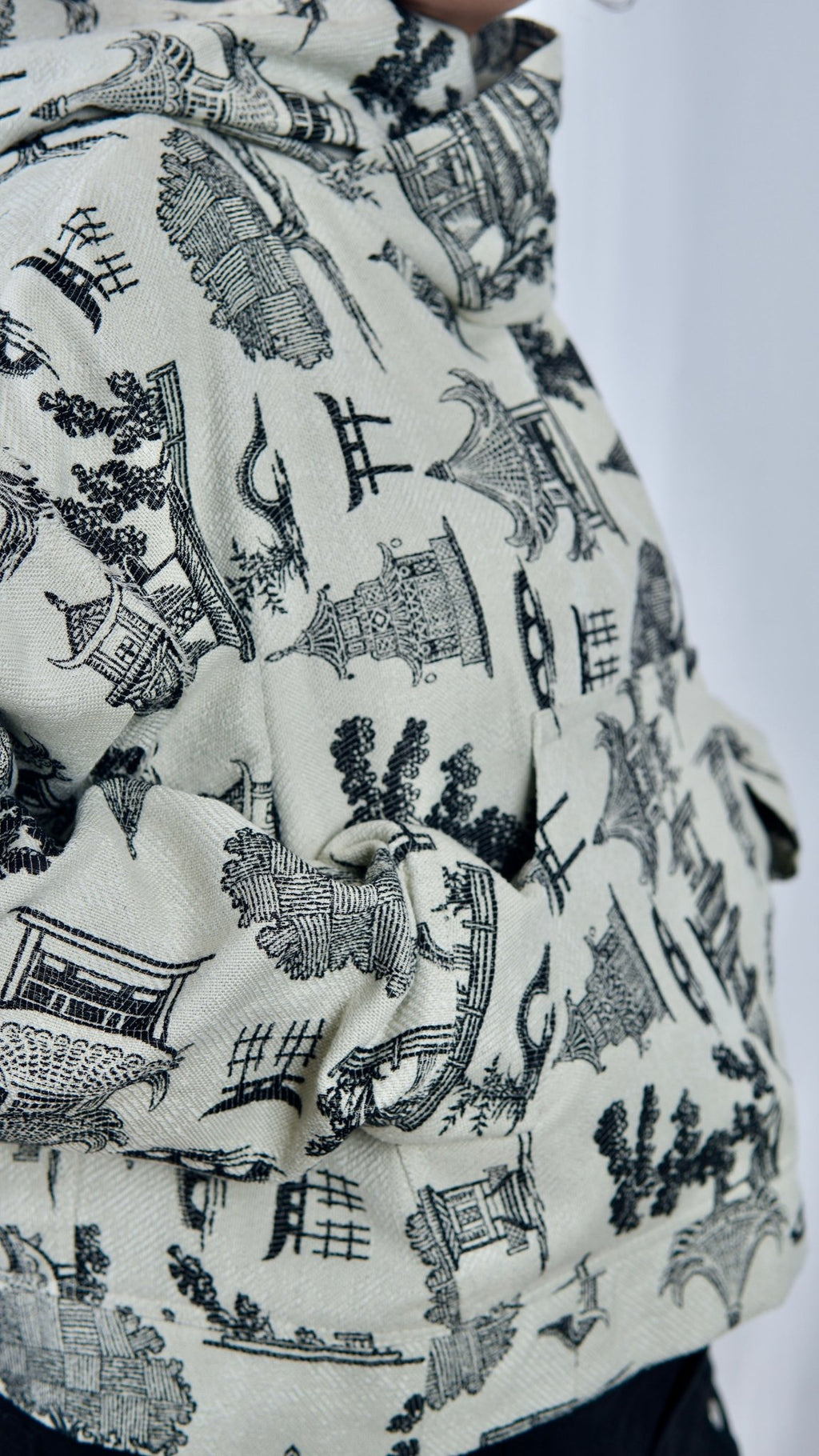 540 Ivory Toile Crop - Maison Habit
