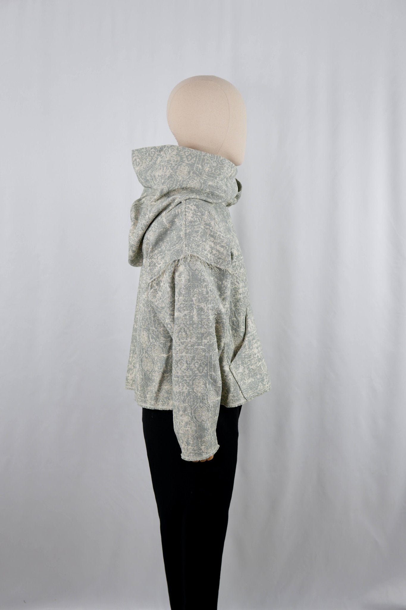 540 Mint Chocolate Crop - Maison Habit