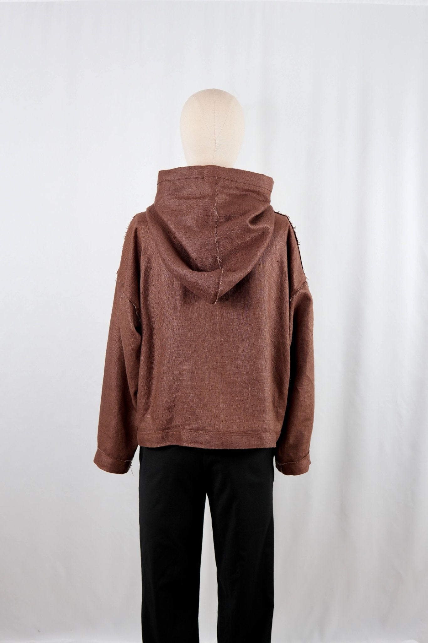 540 Chocolate Linen - Maison Habit