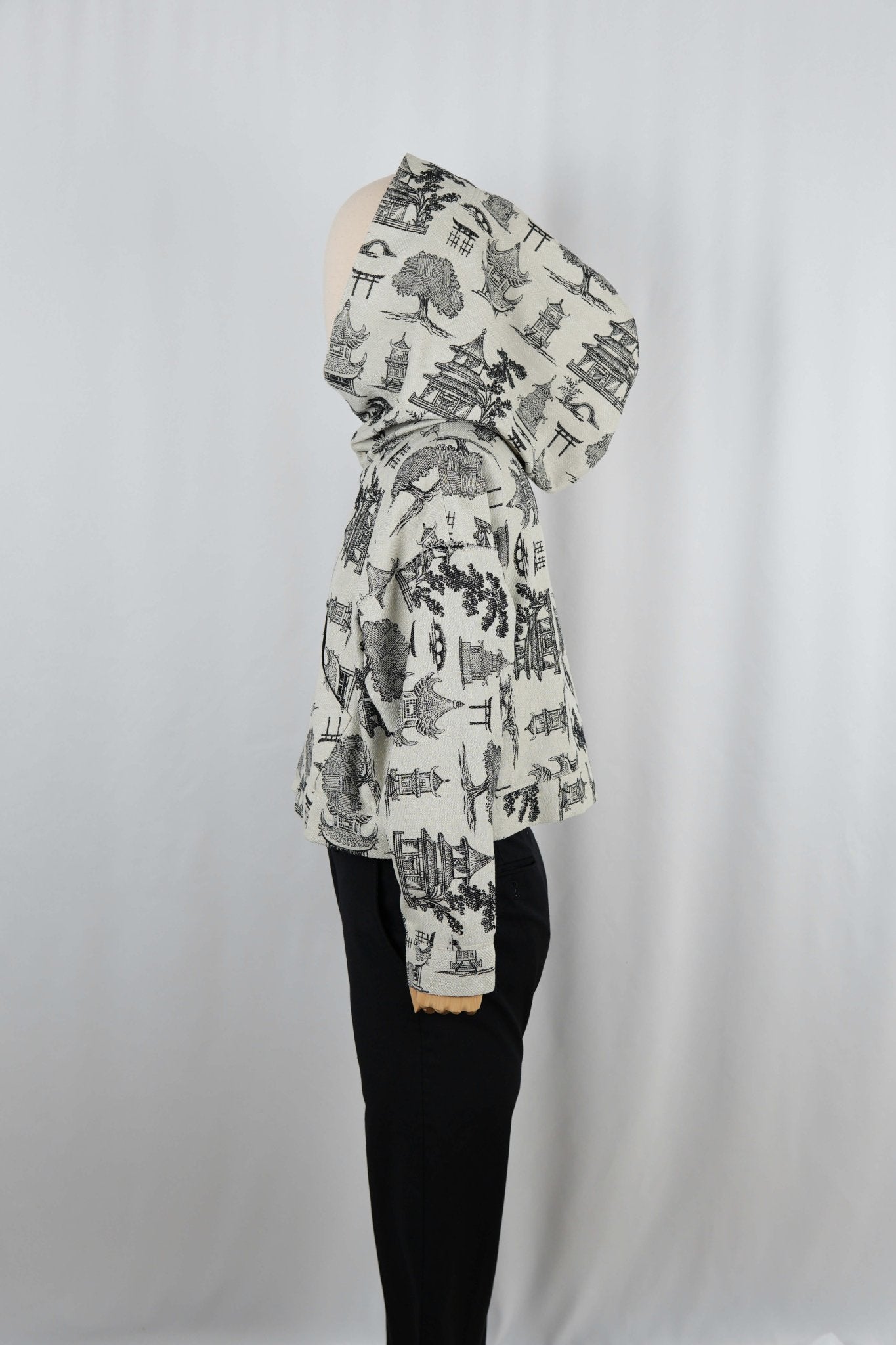 540 Ivory Toile Crop - Maison Habit