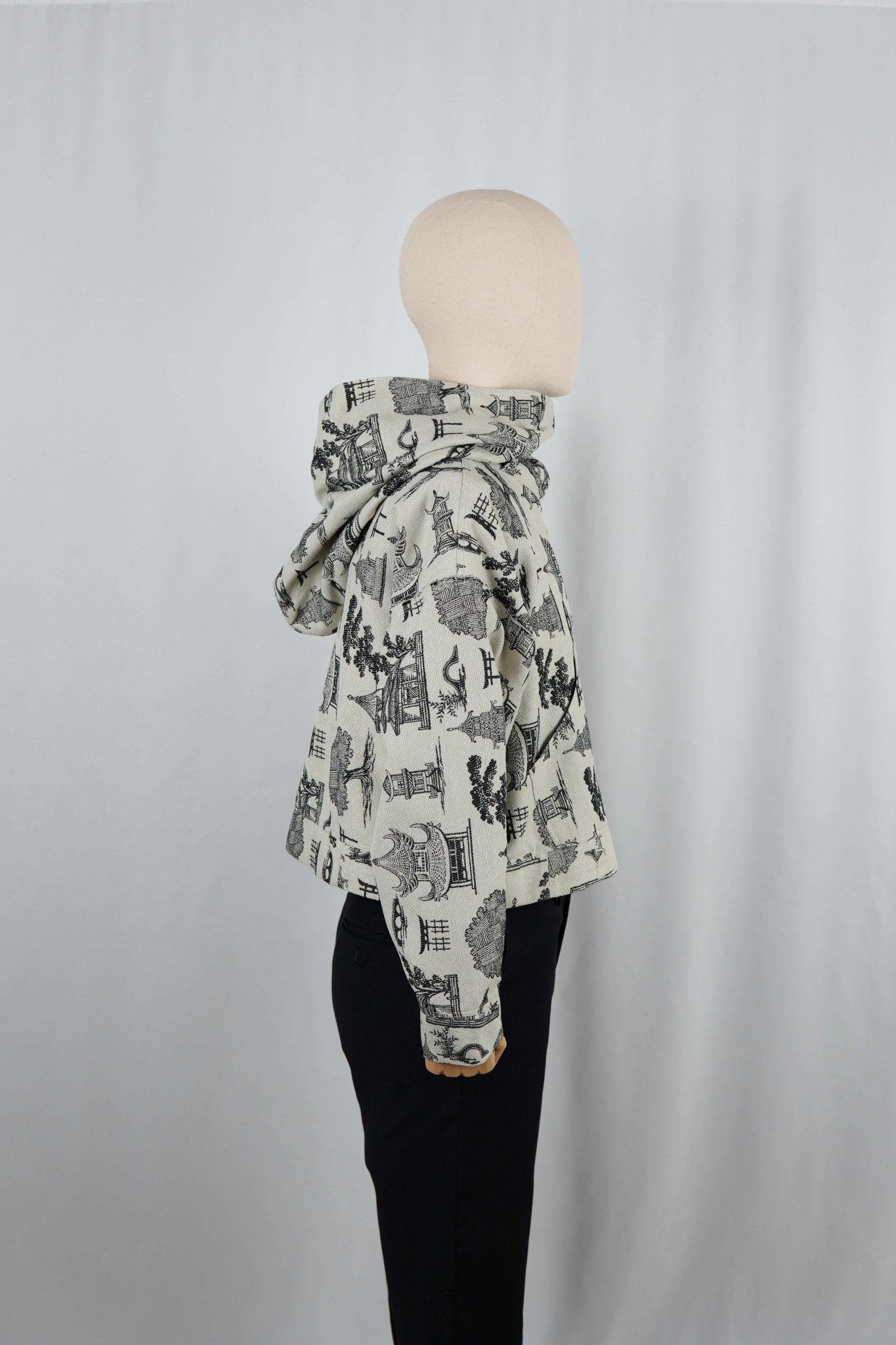 540 Ivory Toile Crop - Maison Habit